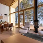 Virpiniemi Seaview Villa *