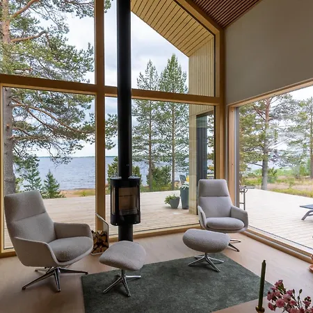 Villa Virpiniemi Seaview *